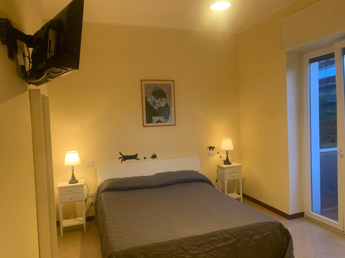 Residenza Giovanni Paolo Secondo- Casa Sull'Albero 巴里 外观 照片